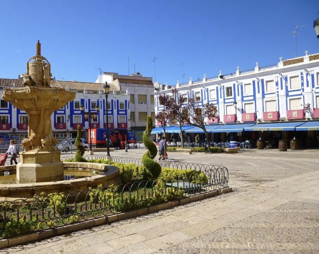 Apartamento Plaza Espana Valdepenas Bagian luar foto