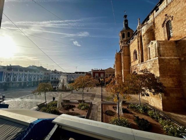 Apartamento Plaza Espana Valdepenas Bagian luar foto